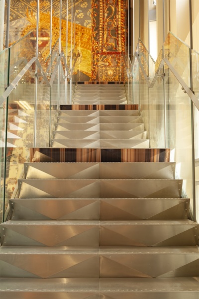 Escalier interieur musee© Remi Benali, Cd13 - Coll. Museon Arlaten - musee de Provence