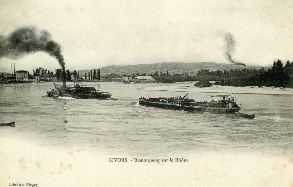 Givors Remorqueur sur le Rhone © Coll Rondeau Promofluvia BM Lyon