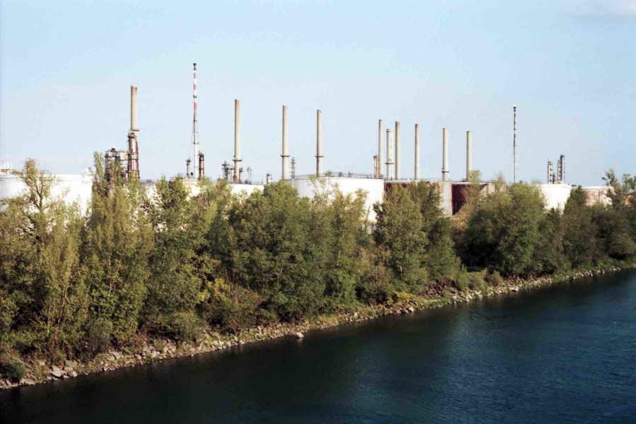 Vallee de la chimie canal du Rhone © Adrien Vargoz SMIRIL